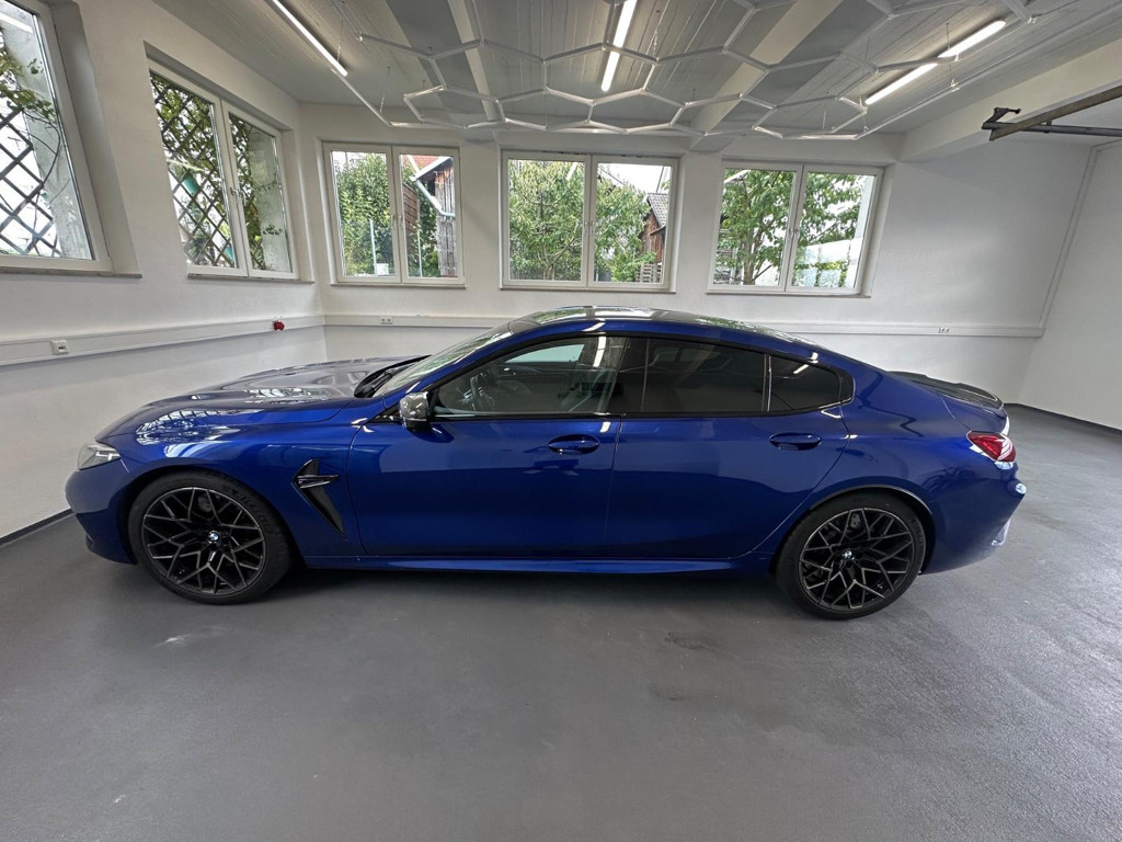 BMW M8