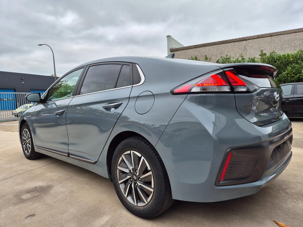 Hyundai Ioniq