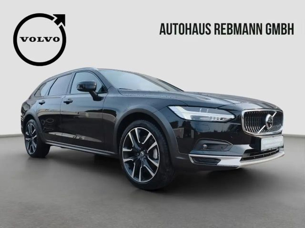 Volvo V90 Cross Country