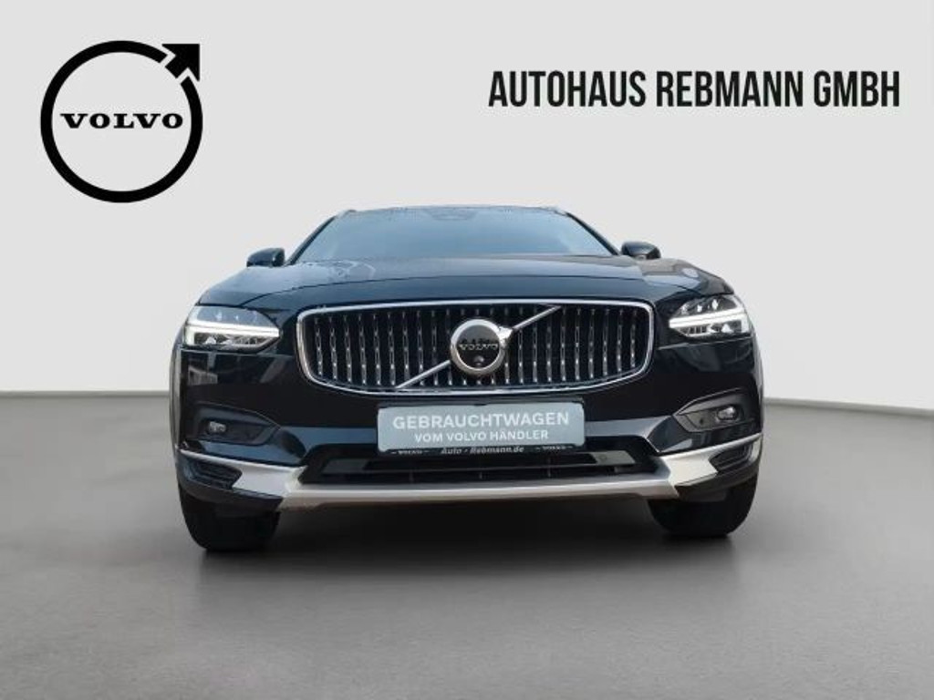 Volvo V90 Cross Country