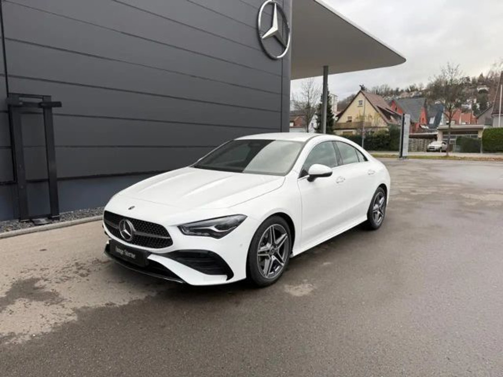 Mercedes-Benz CLA-Klasse CLA 180 AMG Line Coupé
