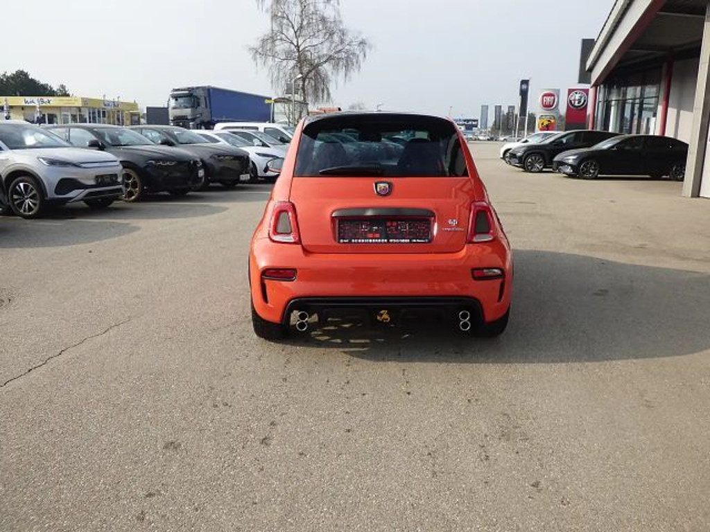 Abarth 695