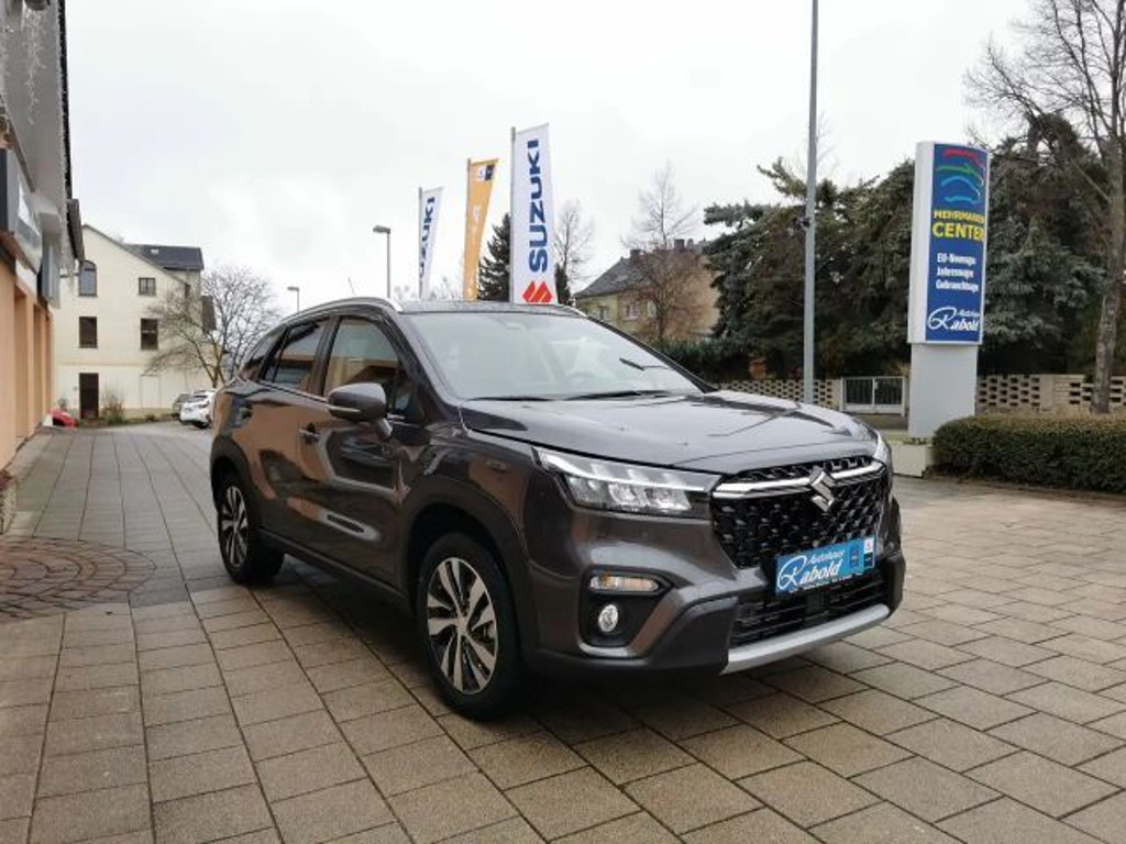 Suzuki S-Cross