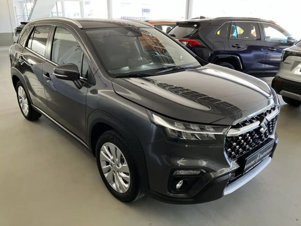 Suzuki S-Cross