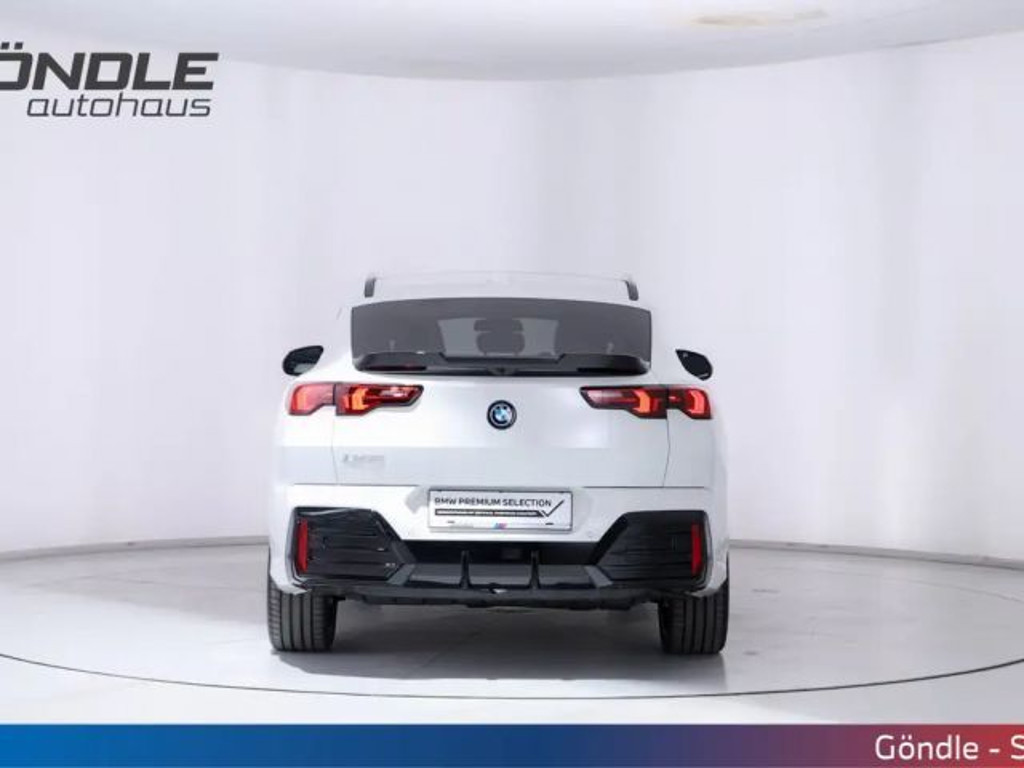 BMW iX2