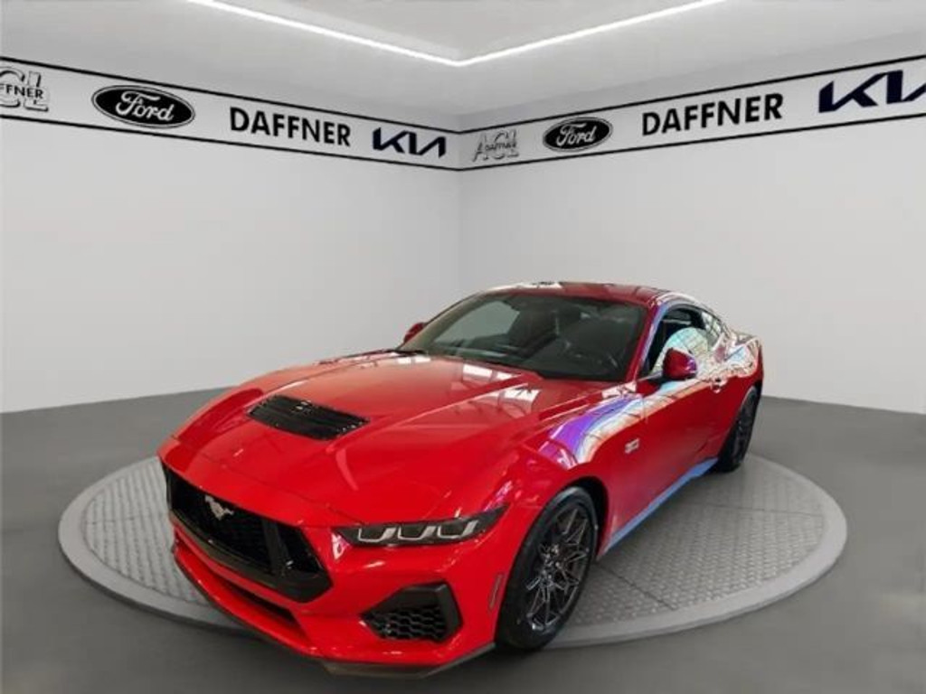 Ford Mustang Fastback GT 5.0 V8