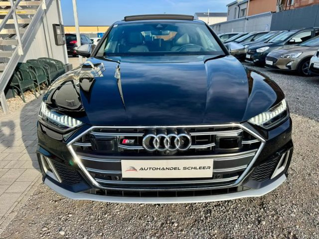 Audi S7