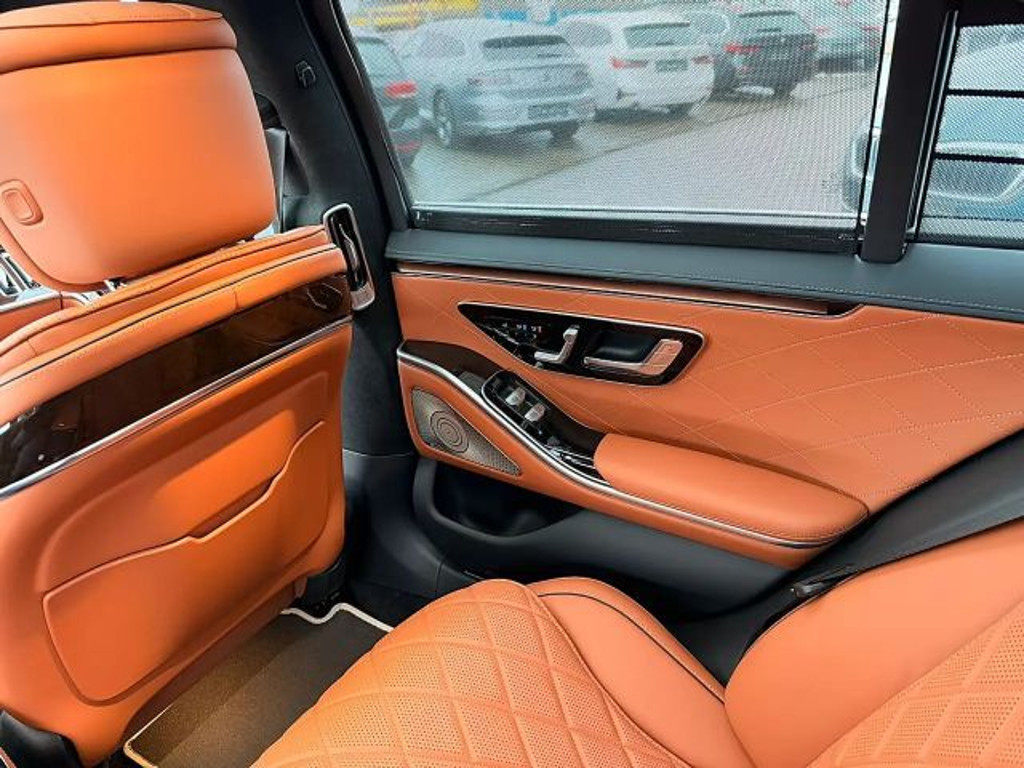 Mercedes-Benz S-Klasse