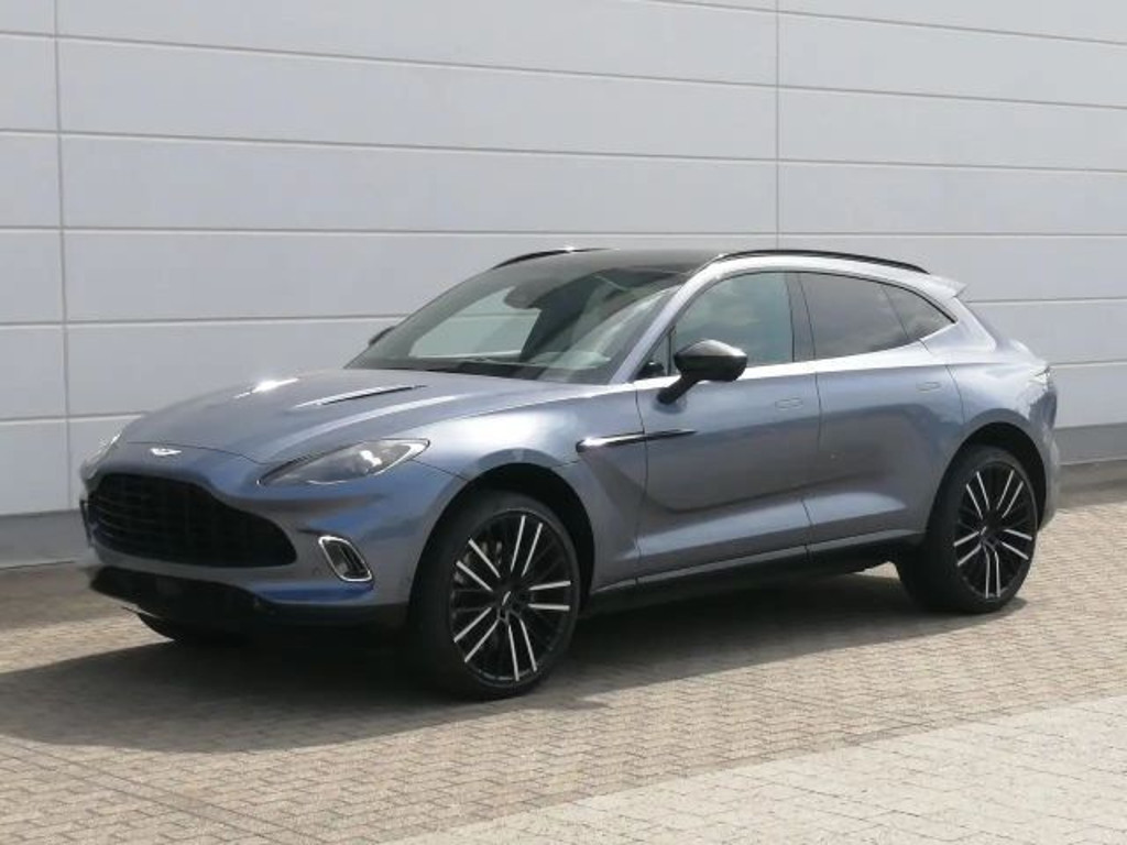 Aston Martin DBX Concours Blau Vollausstattung-6 800 KM-