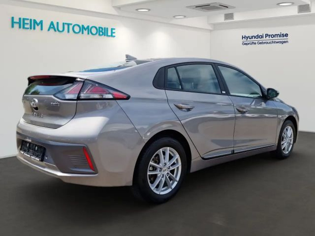 Hyundai Ioniq