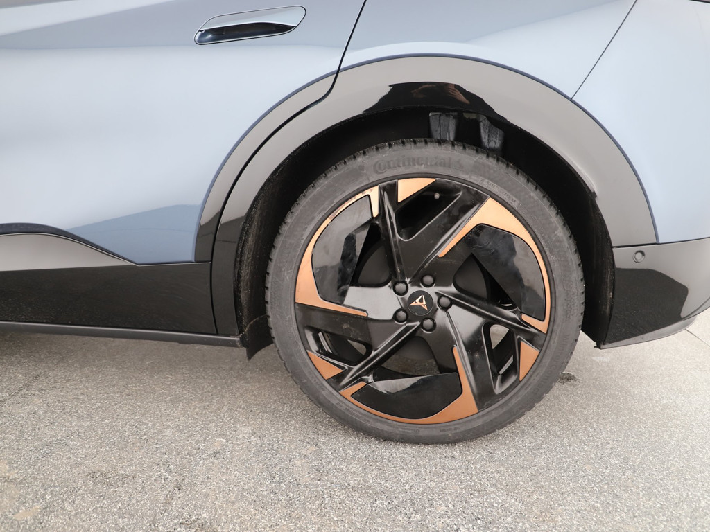 Cupra Tavascan