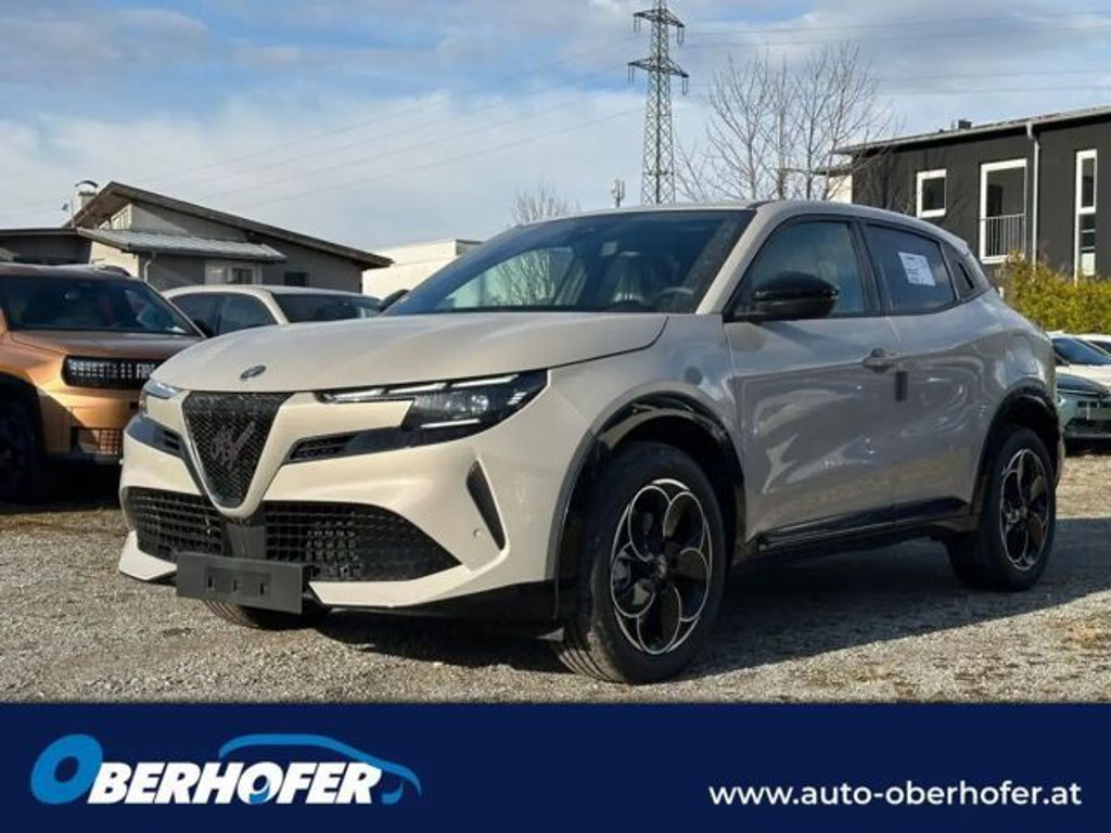 Alfa Romeo Junior Ibrida