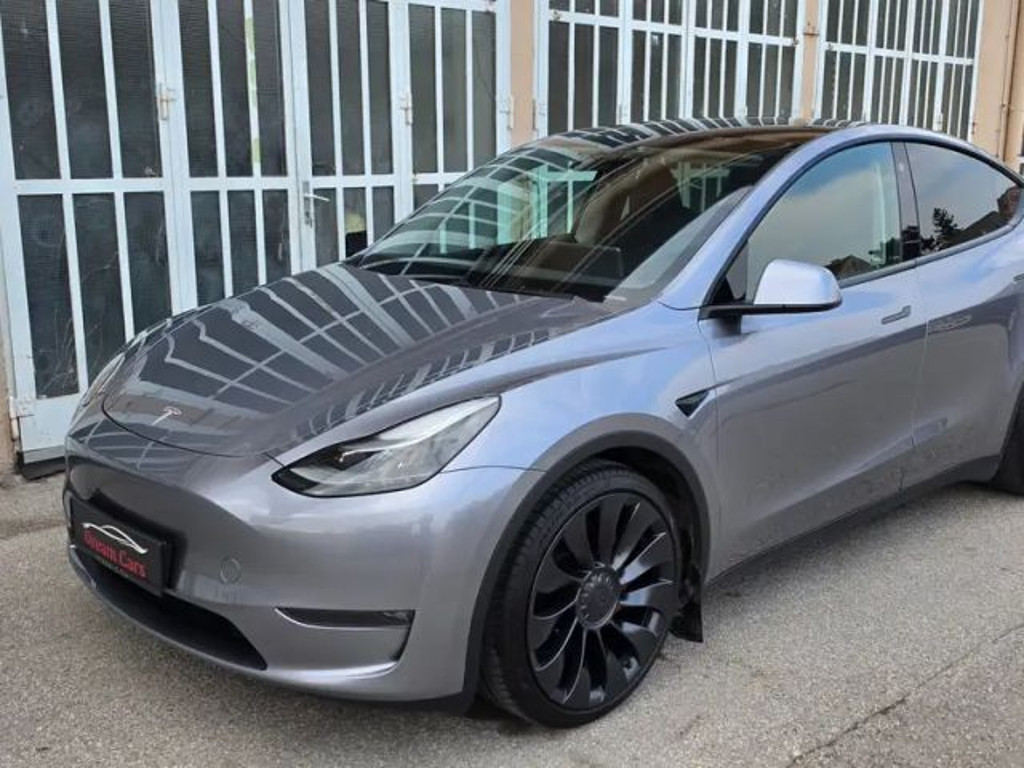 Tesla Model Y Performance AWD