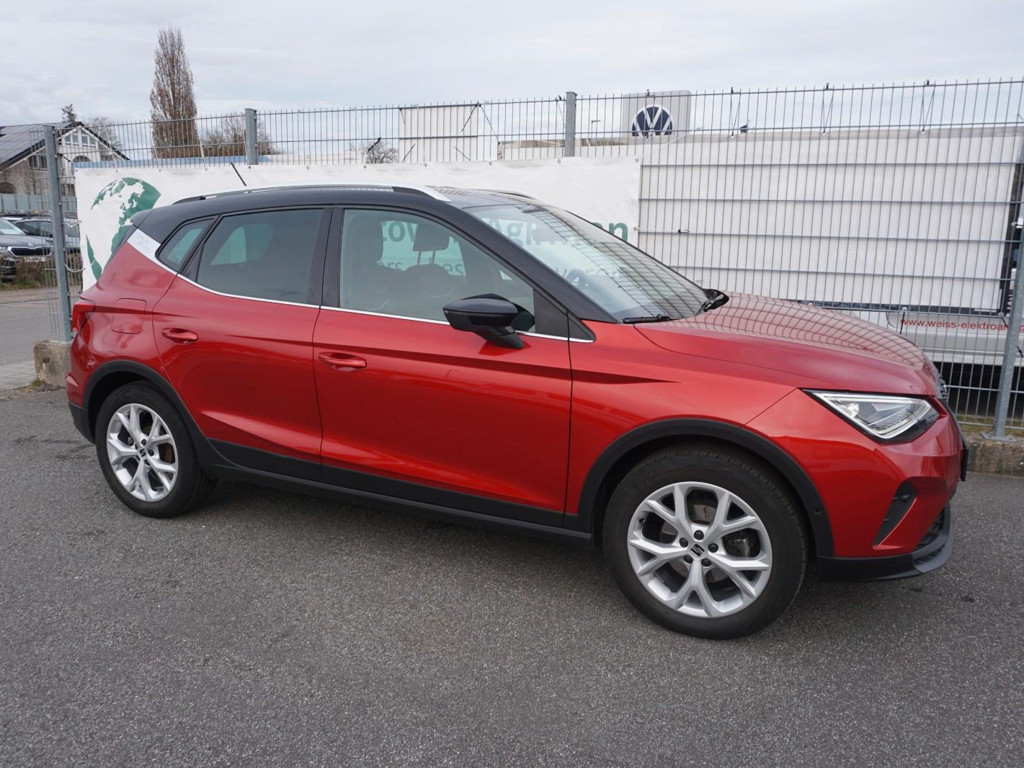 Seat Arona