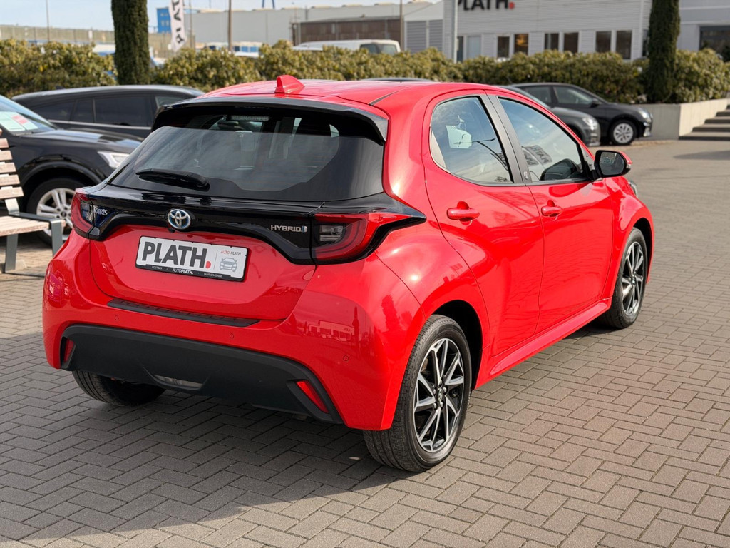 Toyota Yaris Team D Hybride