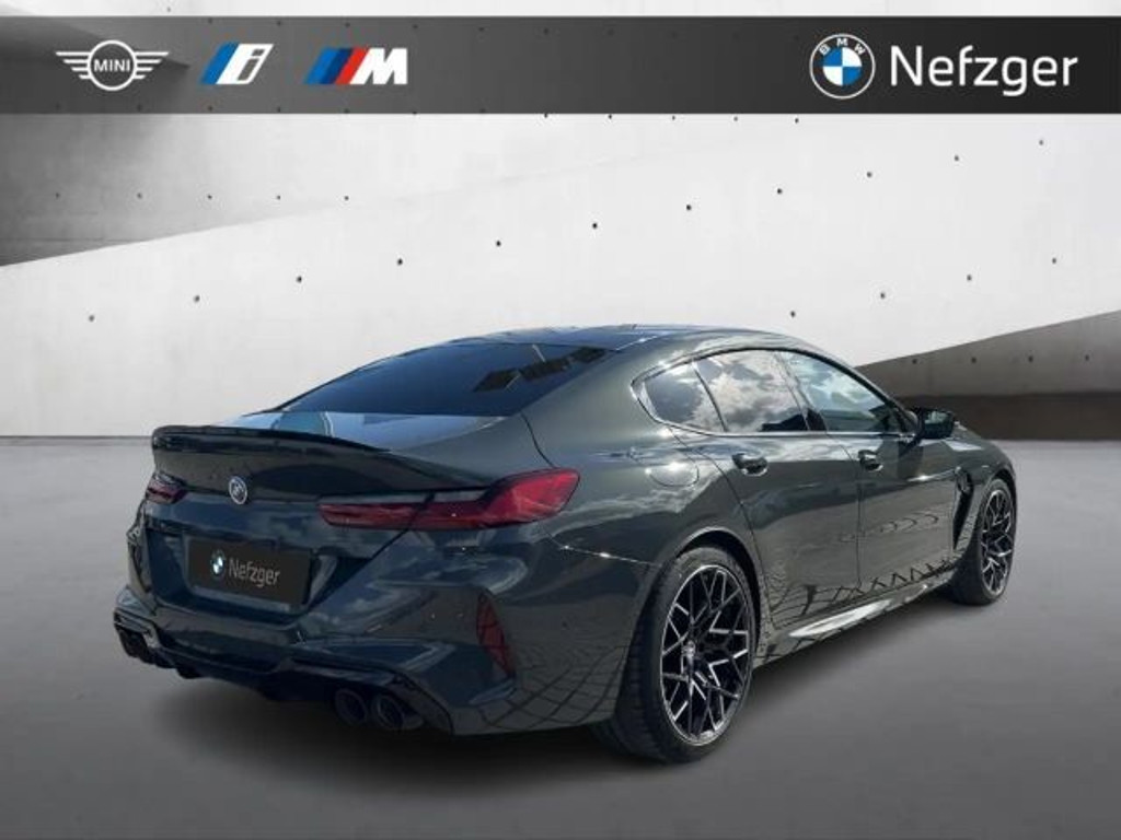 BMW M8