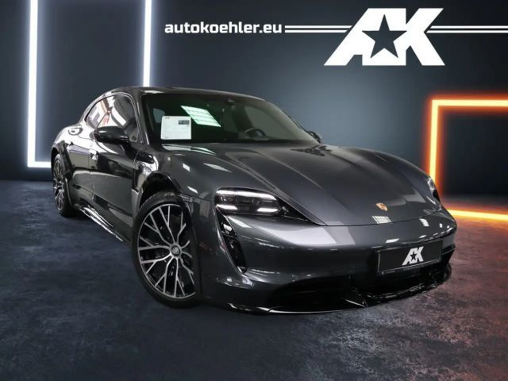 Porsche Taycan Turbo Cross Turismo