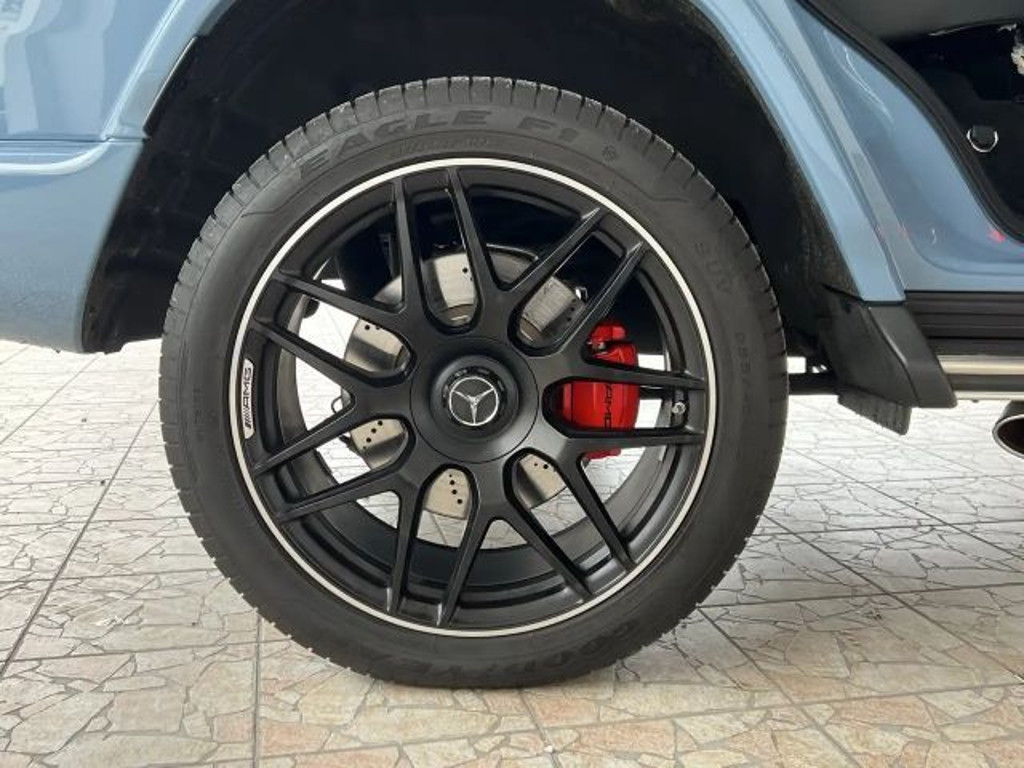 Mercedes-Benz G-Klasse