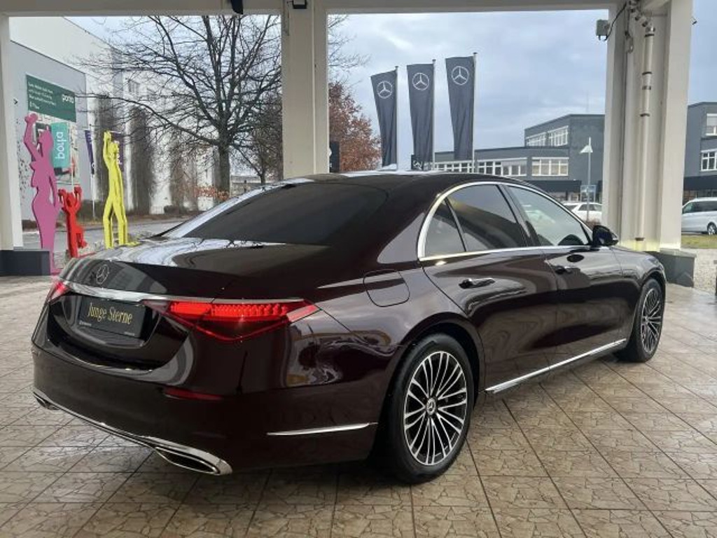 Mercedes-Benz S-Klasse
