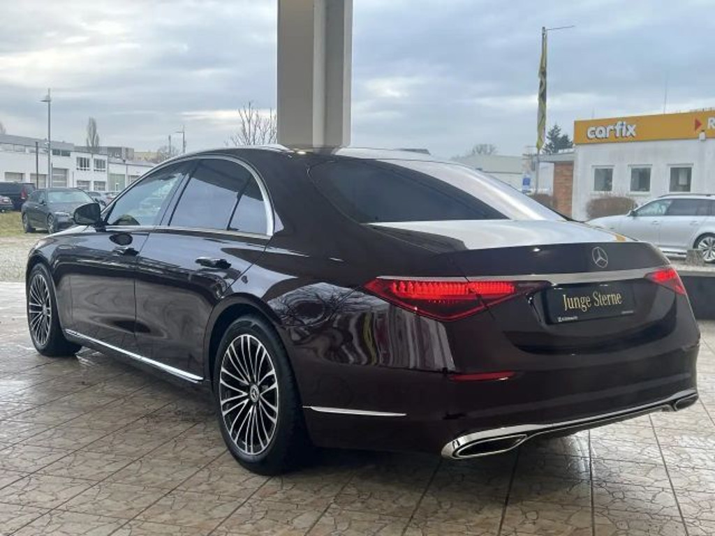 Mercedes-Benz S-Klasse