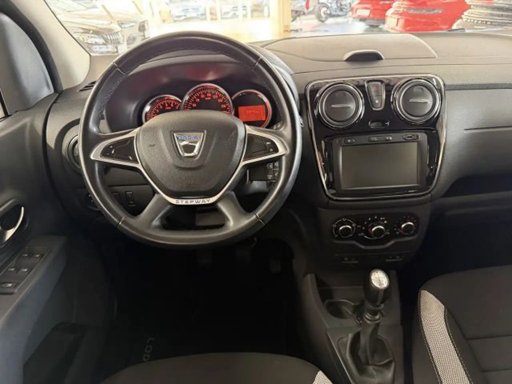 Dacia Lodgy