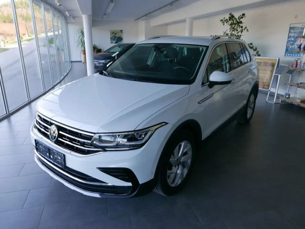 Volkswagen Tiguan 4Motion DSG Elegance Elegance
