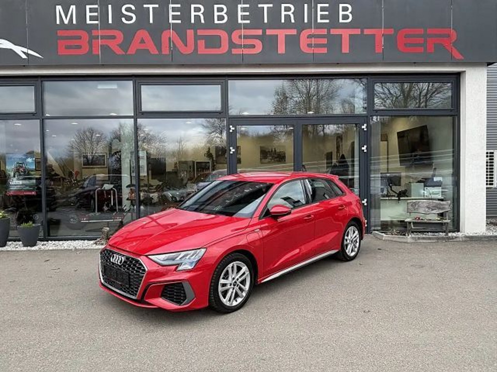 Audi A3 Sedan S-Line S-Tronic Hybride 40 TFSI