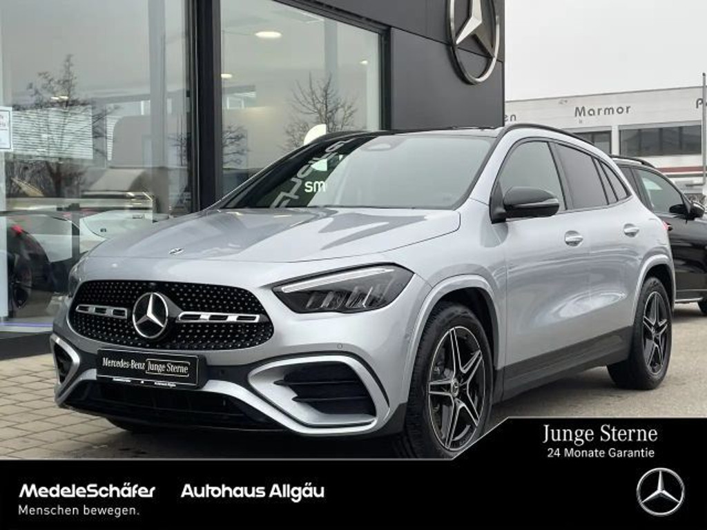 Mercedes-Benz GLA-Klasse GLA 200 AMG Line