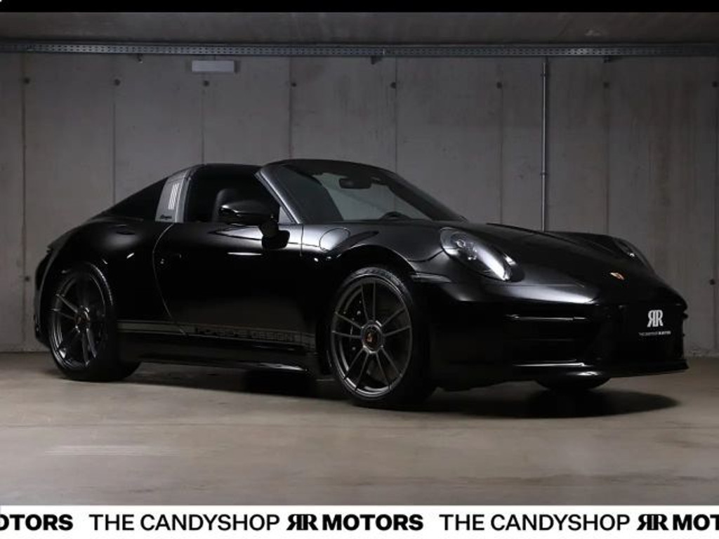 Porsche 911 GTS Targa Cabrio 4