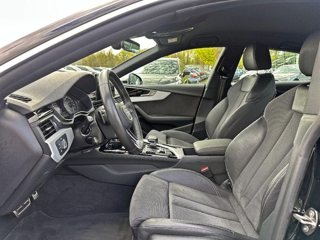 Audi S5