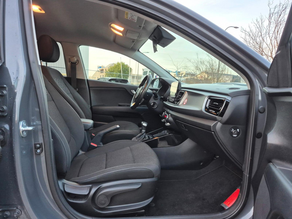 Kia Rio 1.0Ti 100cv AUTO. 7DCT / 33.534 KM ! 2023 !