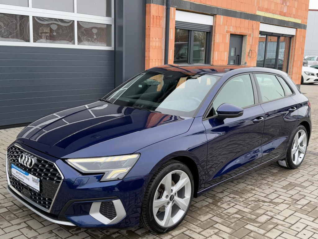 Audi A3 Sportback Sedan S-Line 35 TDI