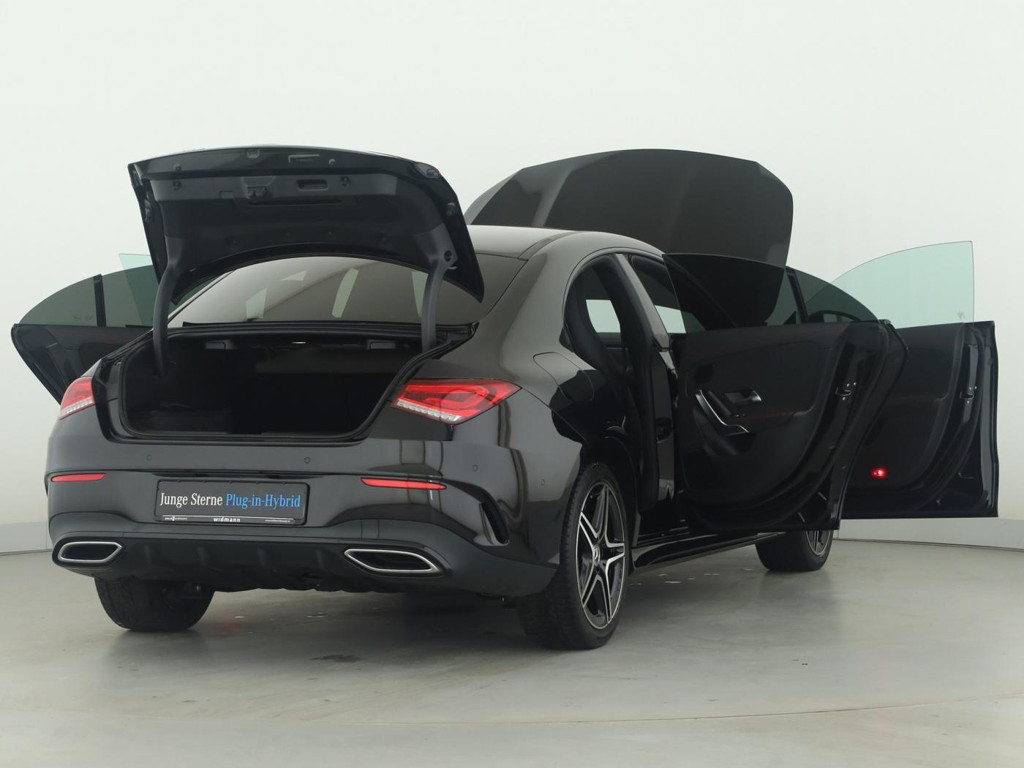 Mercedes-Benz CLA-Klasse CLA 250 AMG Line CLA 250 e