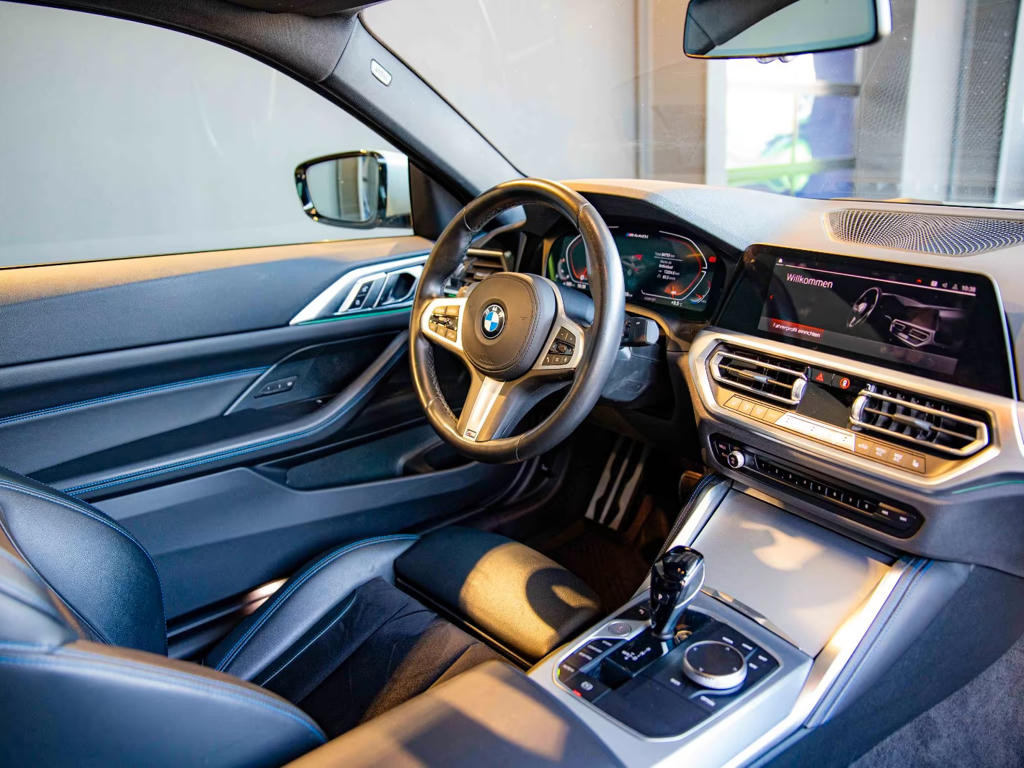 BMW M440