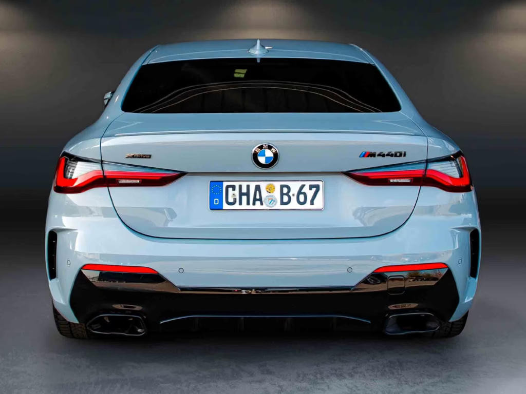 BMW M440