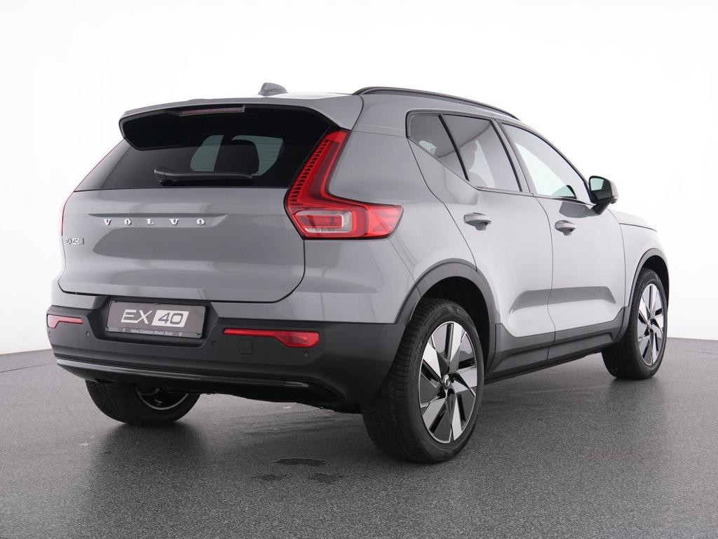 Volvo EX40