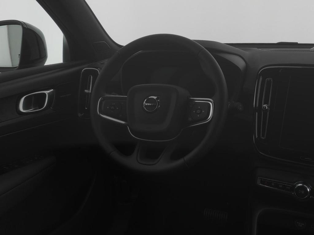 Volvo EX40
