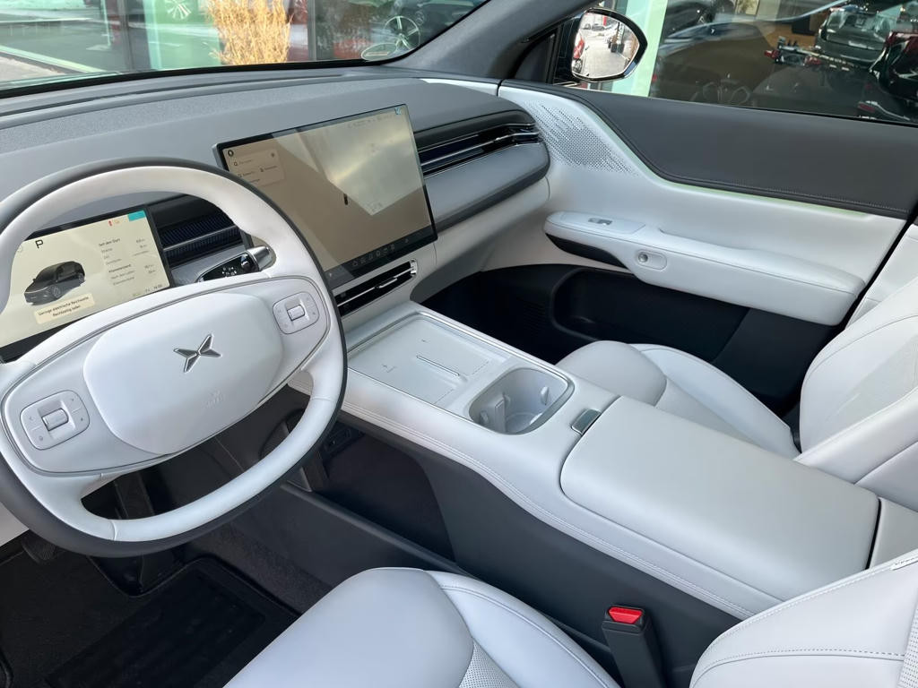 Xpeng G6