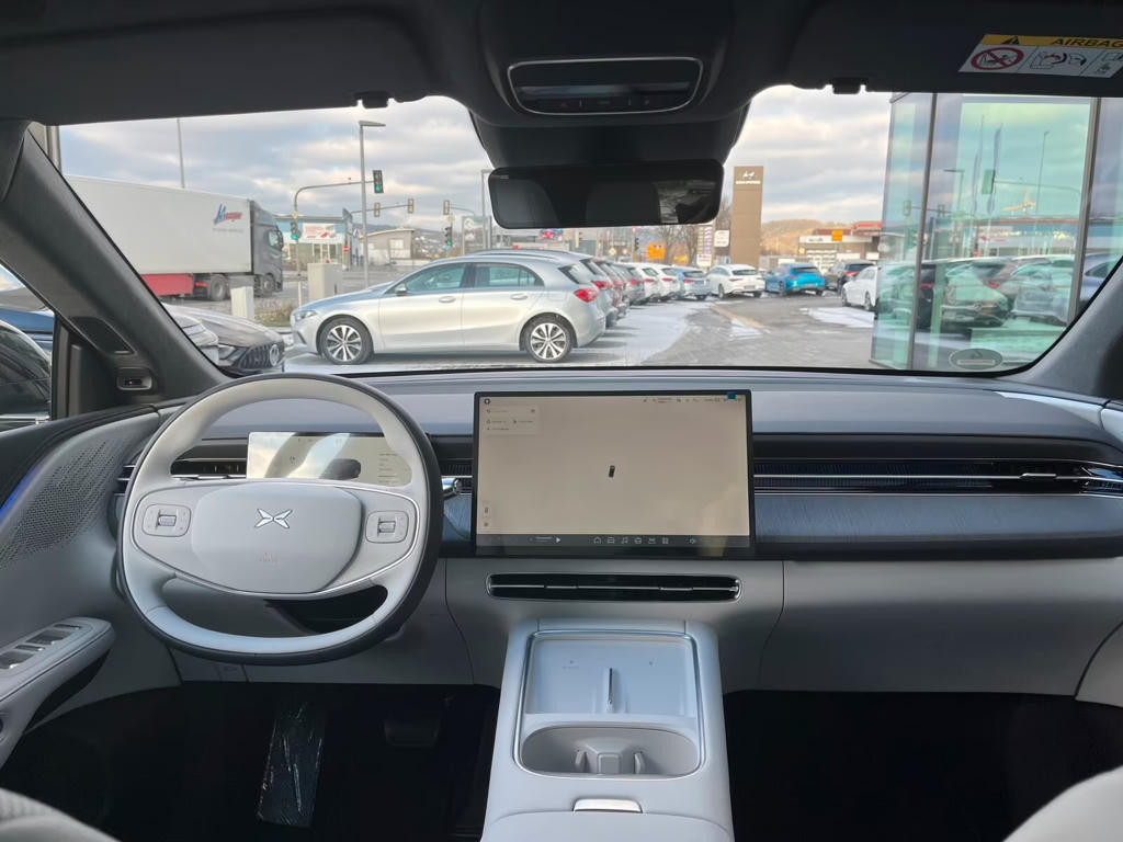 Xpeng G6