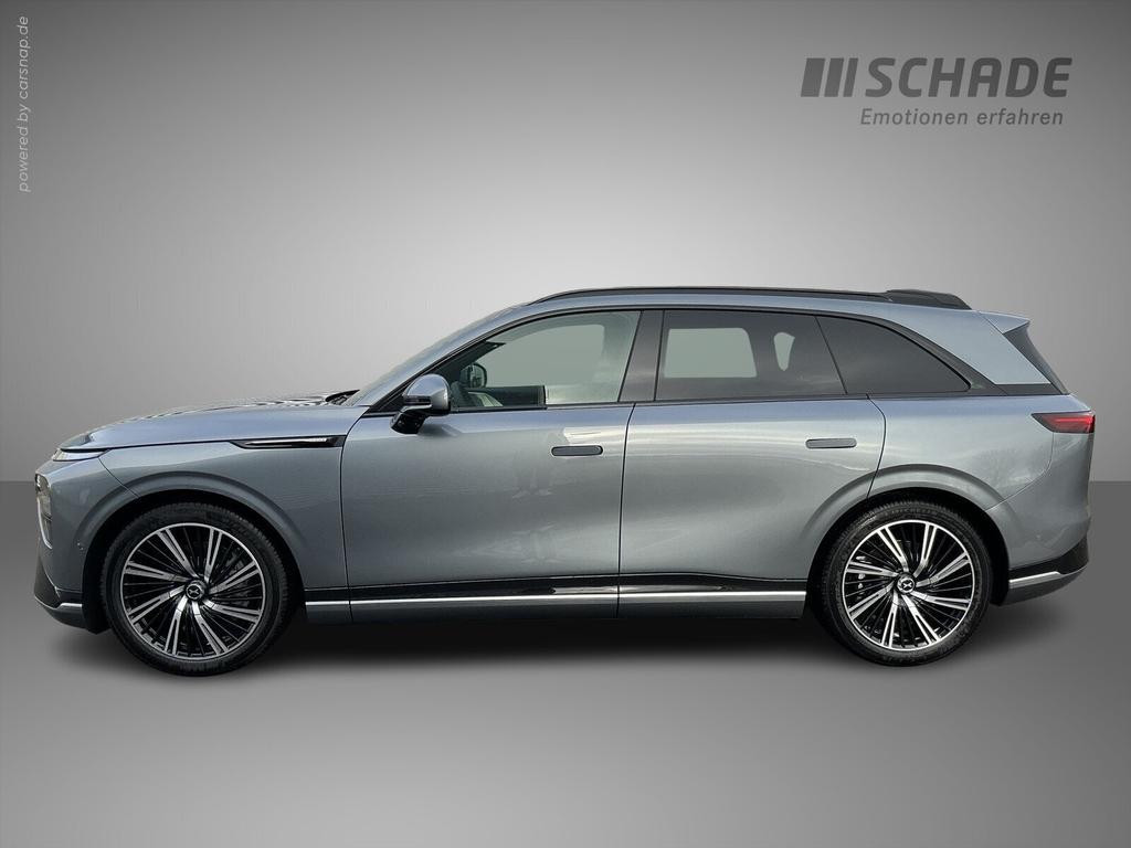 Xpeng G9
