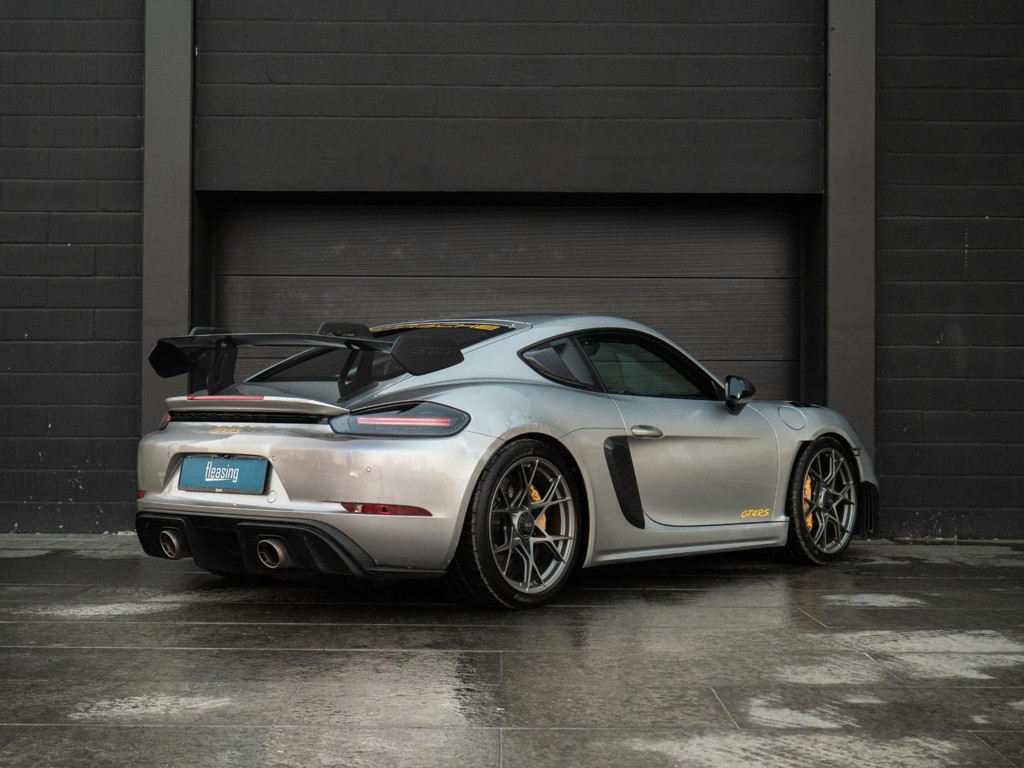 Porsche Cayman RS 718