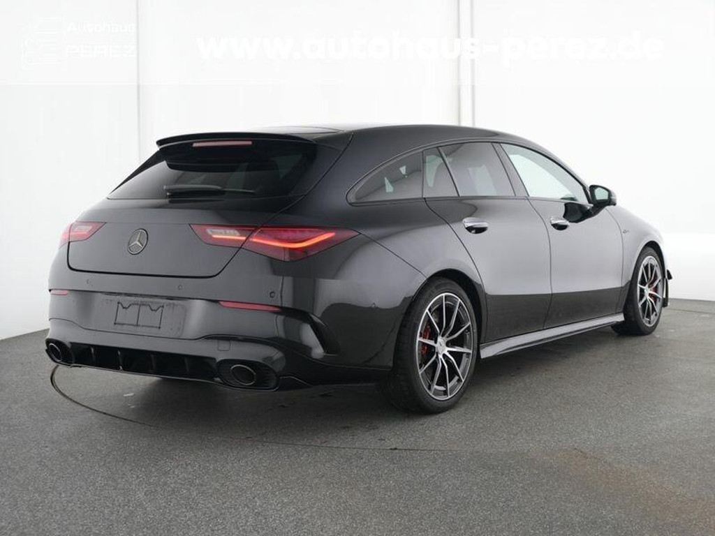 Mercedes-Benz CLA-Klasse CLA 35 AMG 4MATIC AMG Line Shooting Brake Premium Premium Plus