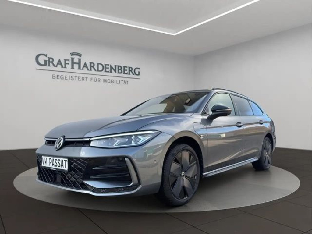 Volkswagen Passat R-Line eHybrid 1.5 TSI