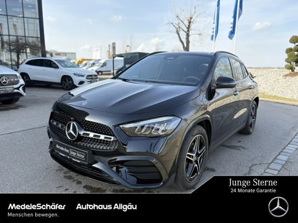 Mercedes-Benz GLA-Klasse GLA 200 AMG Line