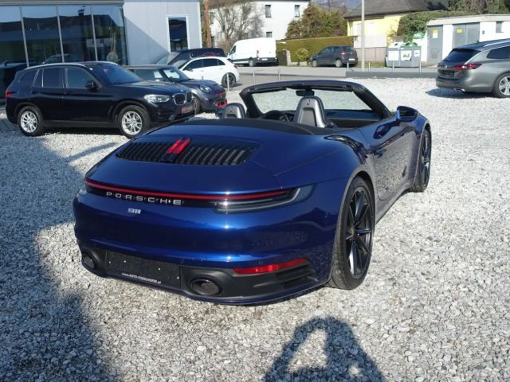 Porsche 992
