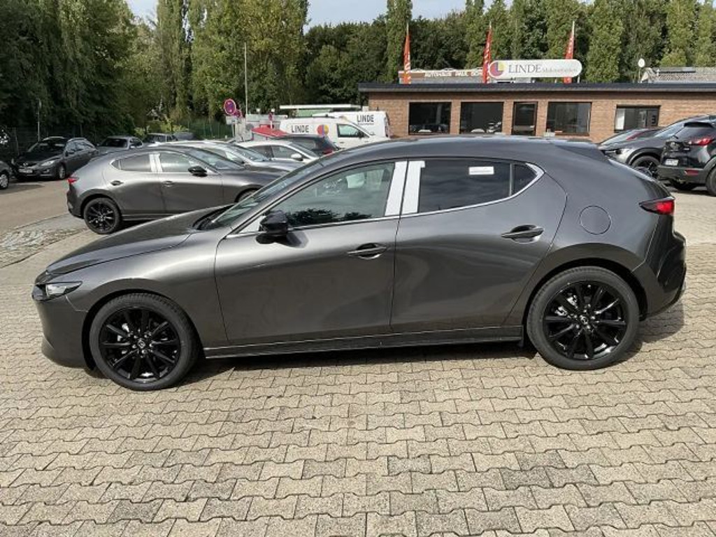 Mazda 3 SkyActiv 2.5L Homura