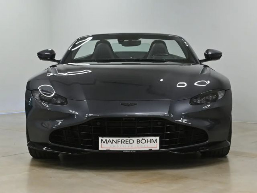 Aston Martin Vantage
