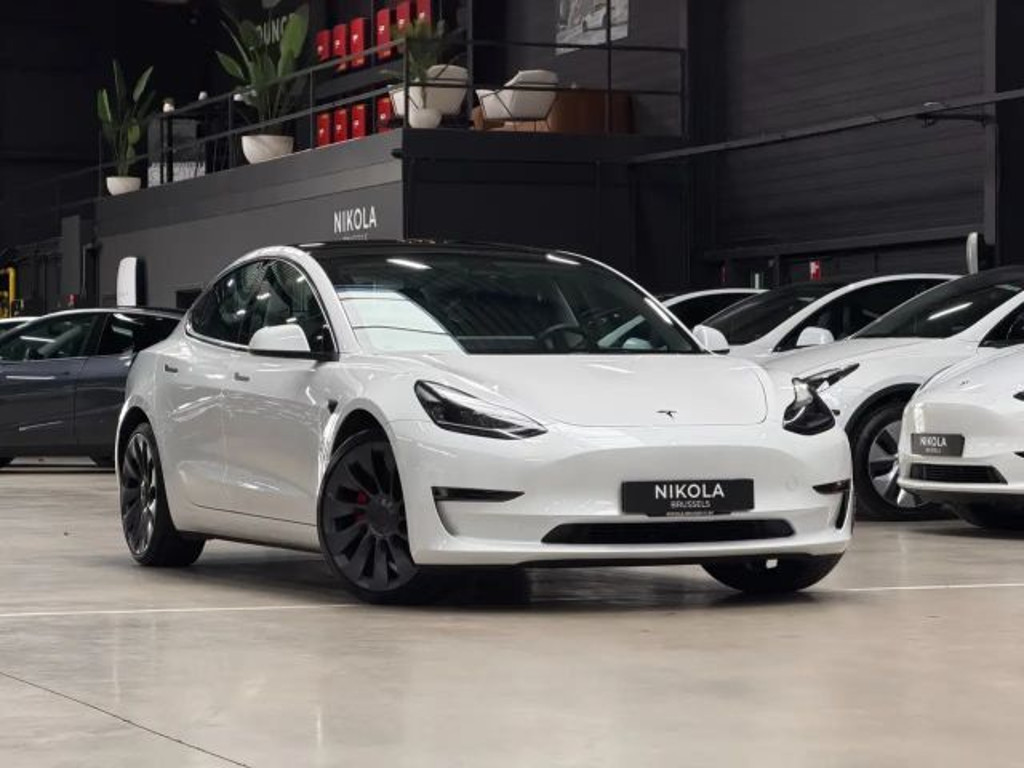 Tesla Model 3 Performance AWD
