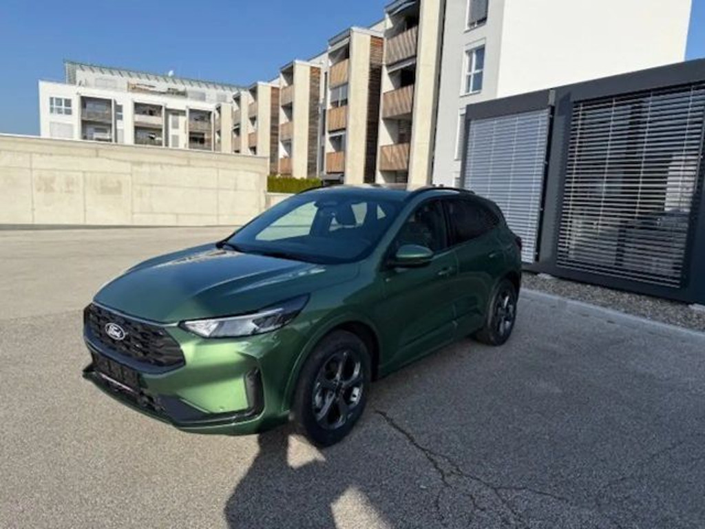 Ford Kuga ST Line Hybrid