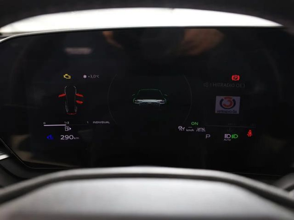 Audi A6 e-tron